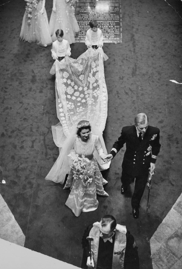 queen elizabeth 2 wedding dress. (Now Queen Elizabeth. Wedding